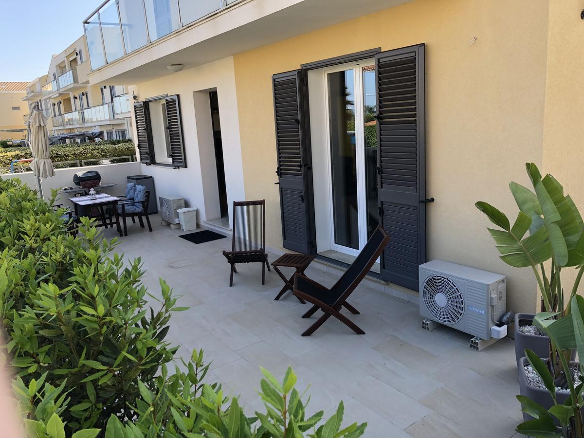 Terra Di Sicilia Apartamento Avola Exterior foto